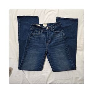 Universal Thread High Rise Flare Size 2 Regular Jeans ☁️